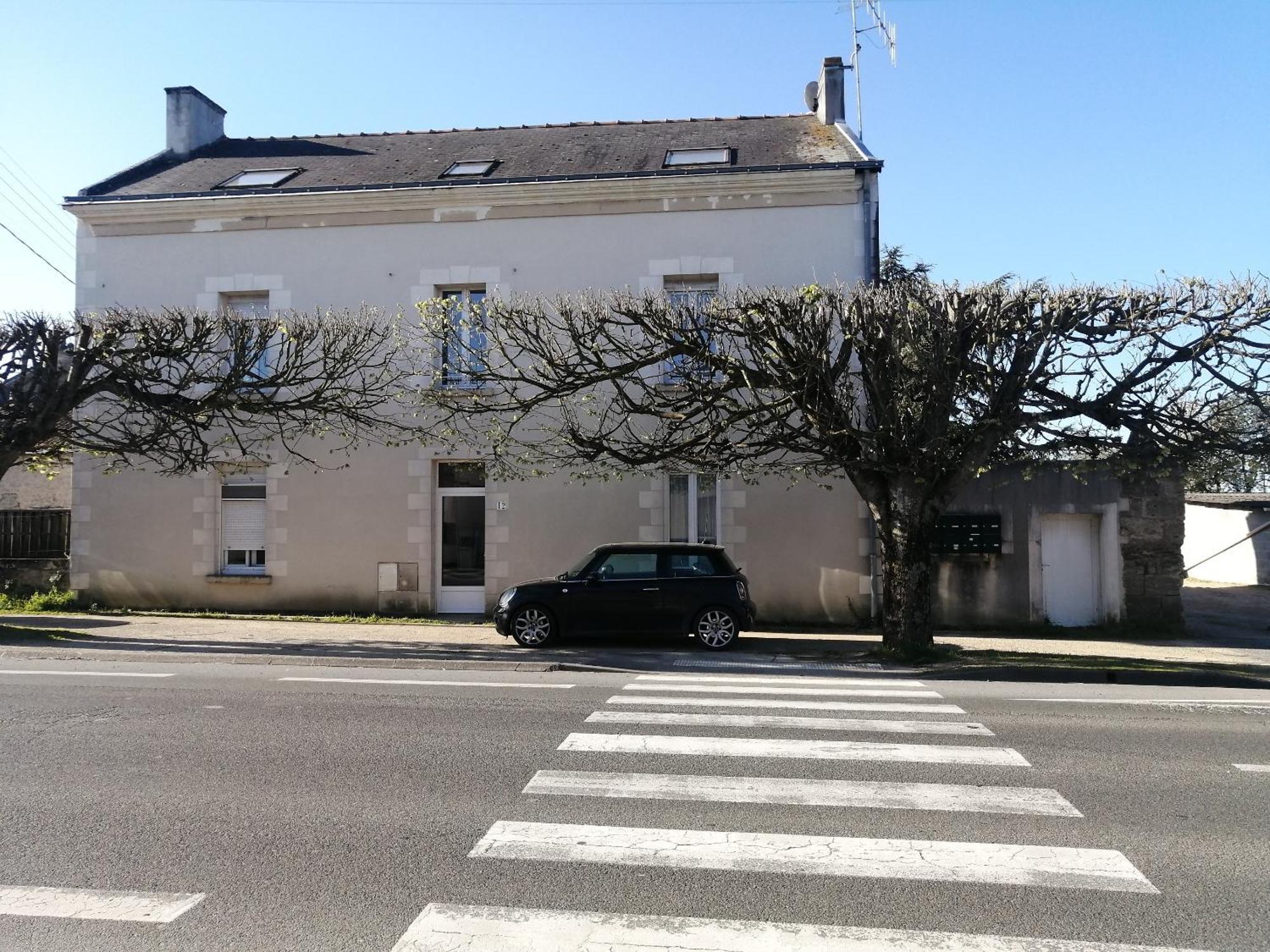 Appartement Climatise Avec Parking Prive A Doue La Fontaine Eksteriør bilde